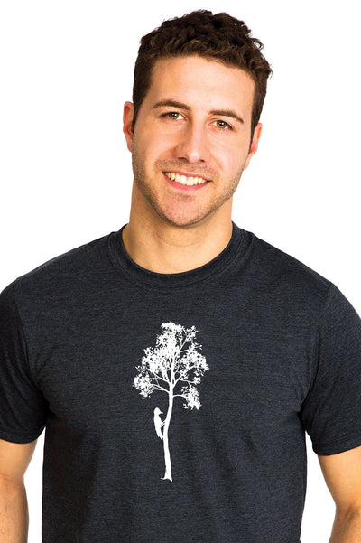 Wood pecker Tree Shirt Pic bois Arbre chandail Quebec Nature Sauvage Oiseau