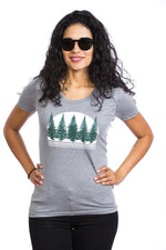 Borealer Nadelwald T-Shirt für Damen — Bio-Baumwolle